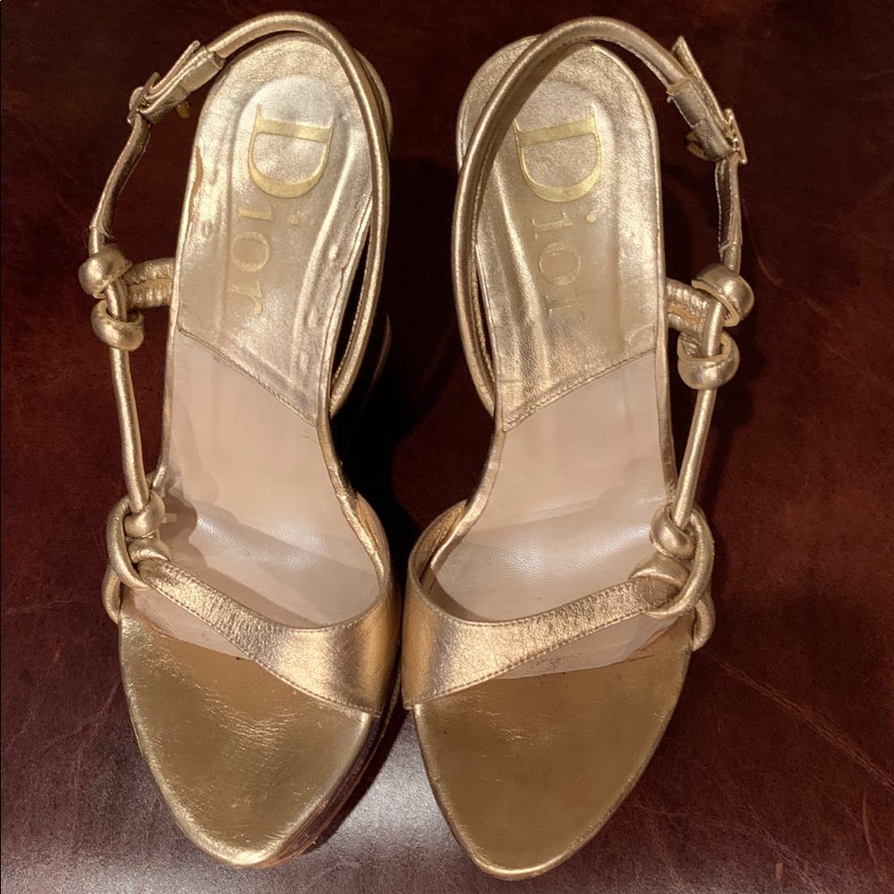 ❤️ Dior shoes - Picture 1 of 16